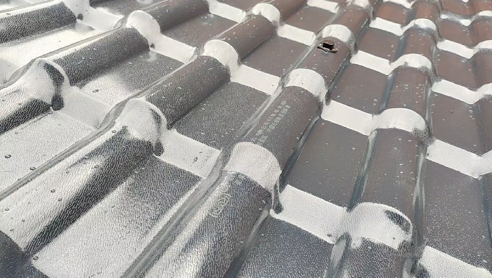 玻璃鋼瓦和樹脂瓦的區別？哪個更好更耐用